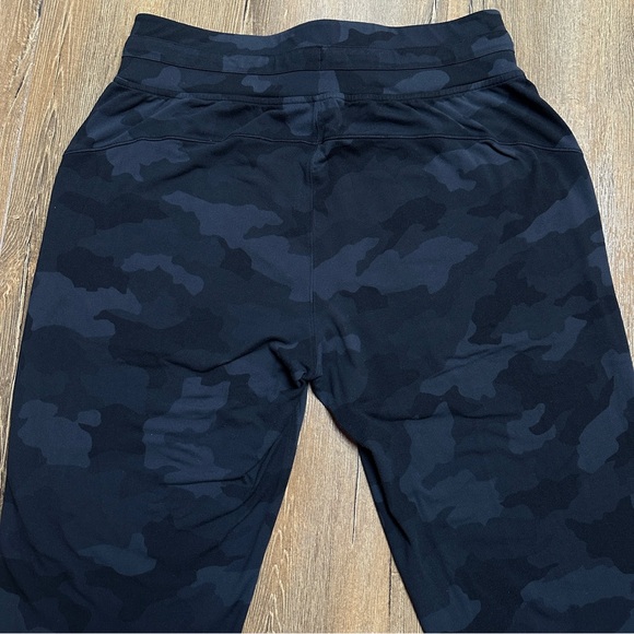 Lululemon Ready to Rulu Jogger Crop Heritage 365 Camo Deep Coal Black Size 8 - Picture 9 of 12